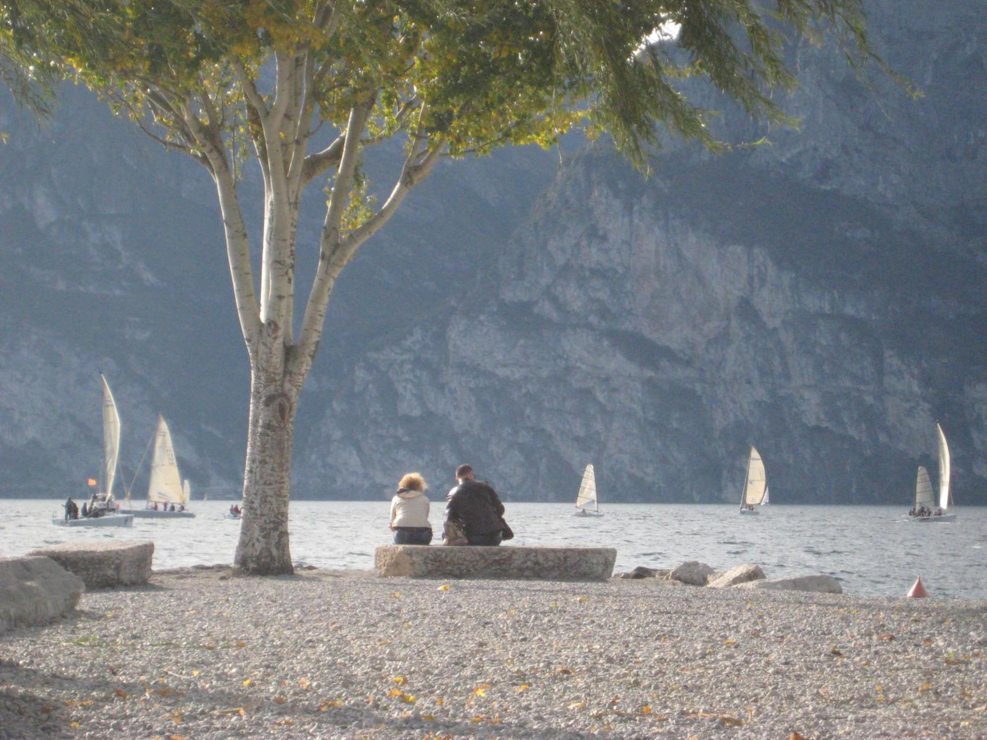 Apartamento Casa Marco Torbole Sul Garda Exterior foto