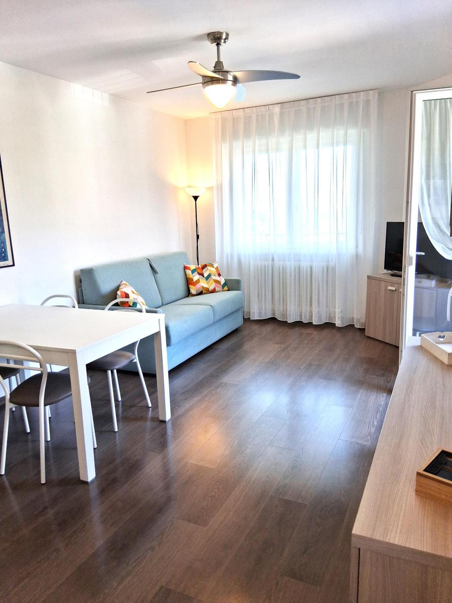 Apartamento Casa Marco Torbole Sul Garda Exterior foto